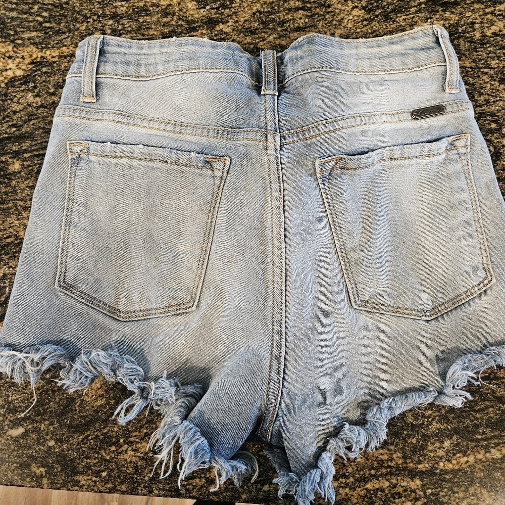 KanCan jean shorts